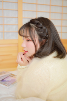 女性乳液开襟狂飙