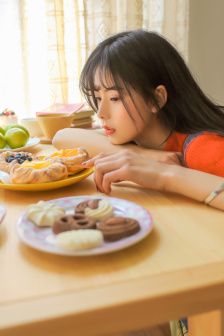 炮灰过分可爱[穿书]